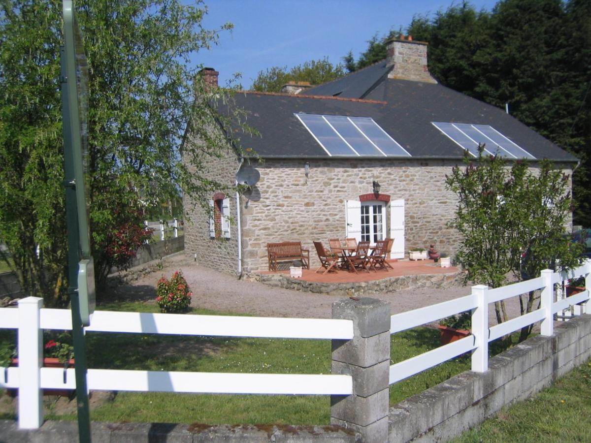 Bed and Breakfast Le Bois Chef D'Ane Collinée Exteriér fotografie