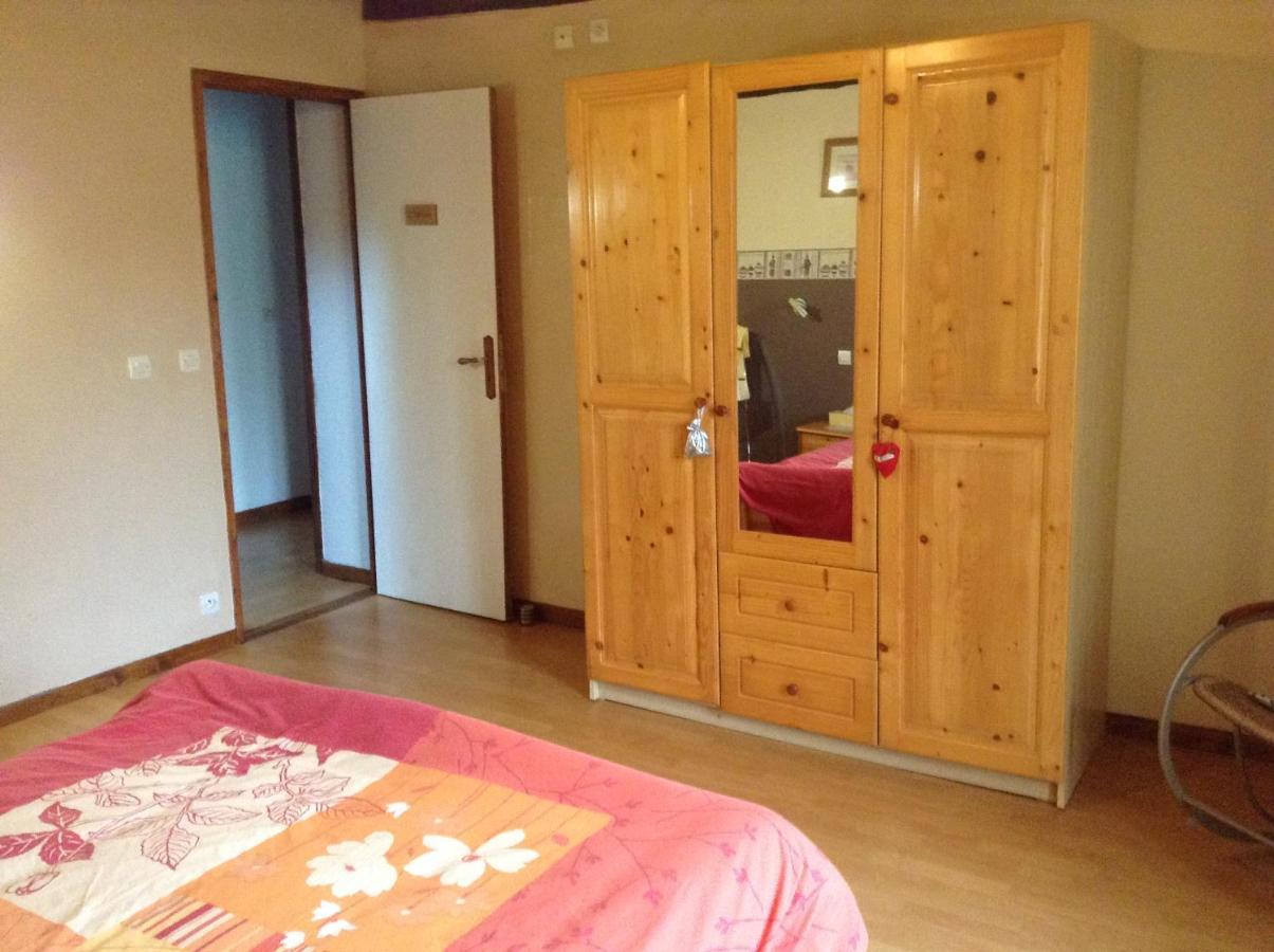 Bed and Breakfast Le Bois Chef D'Ane Collinée Exteriér fotografie